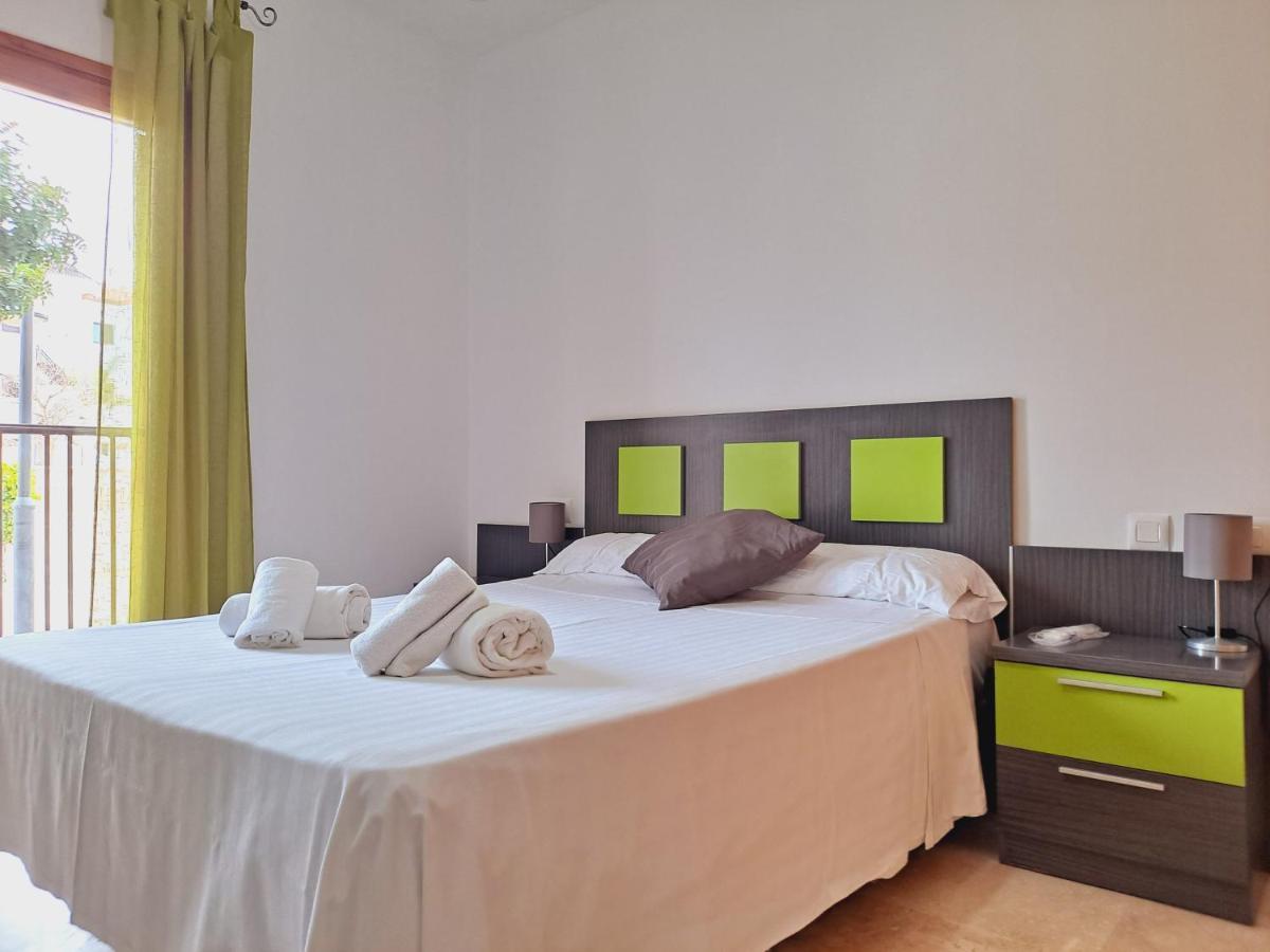 Apartamentos Turisticos La Carrajolilla Chiclana de la Frontera Exterior foto